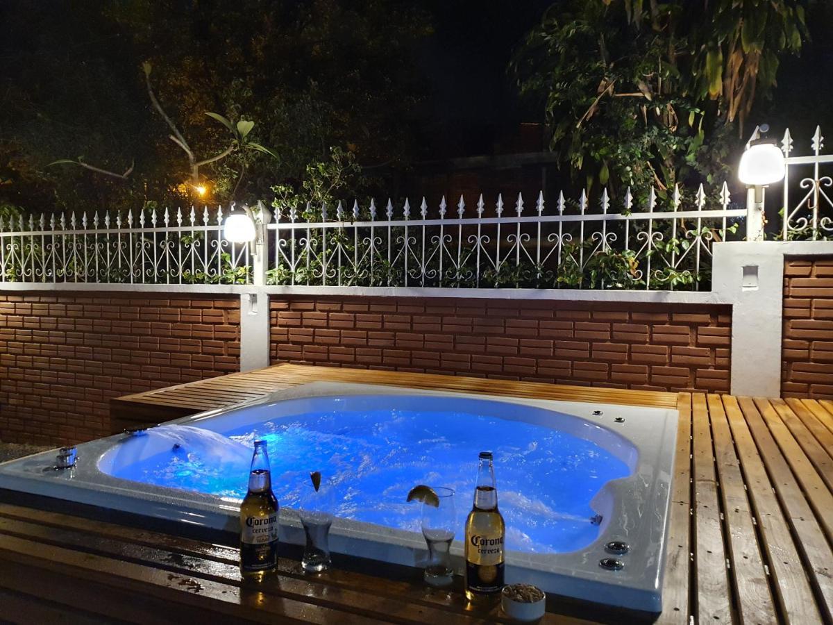 Hotel Aatrac Iguazu Puerto Iguazu Exterior photo